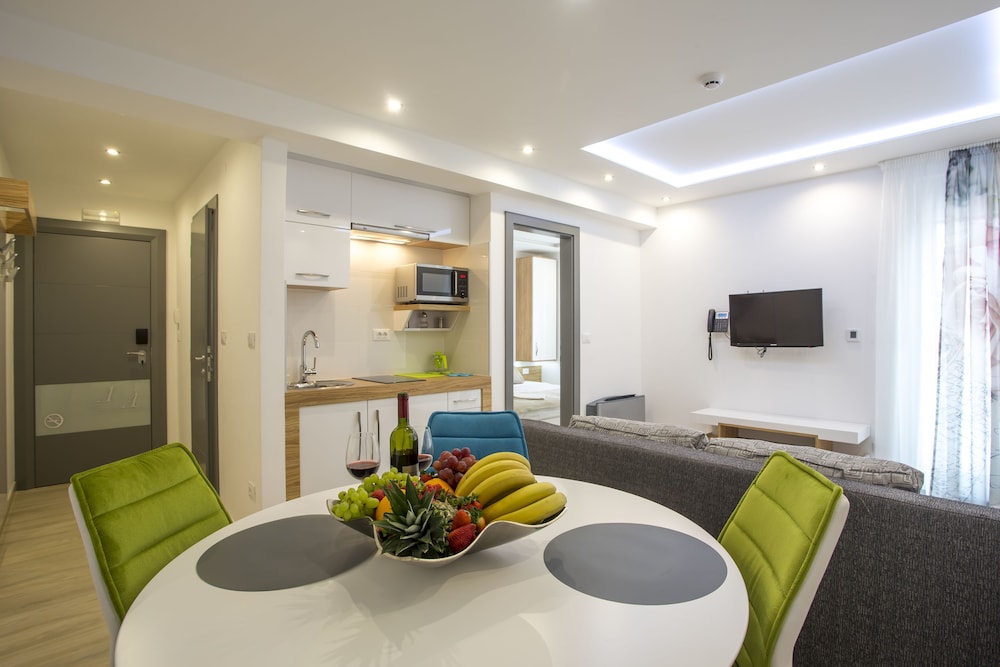 Adrion Aparthotel 18/49