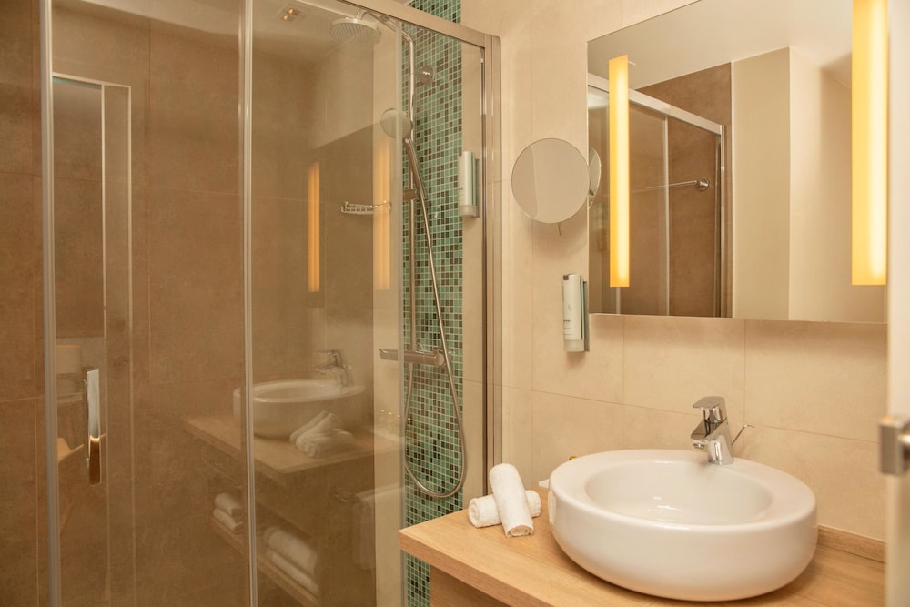 Hotel Le B d Arcachon by Inwood Hotels 72/76