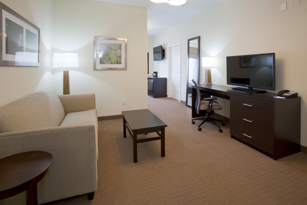 Holiday Inn Express Hotel Suites Rogers 36/51