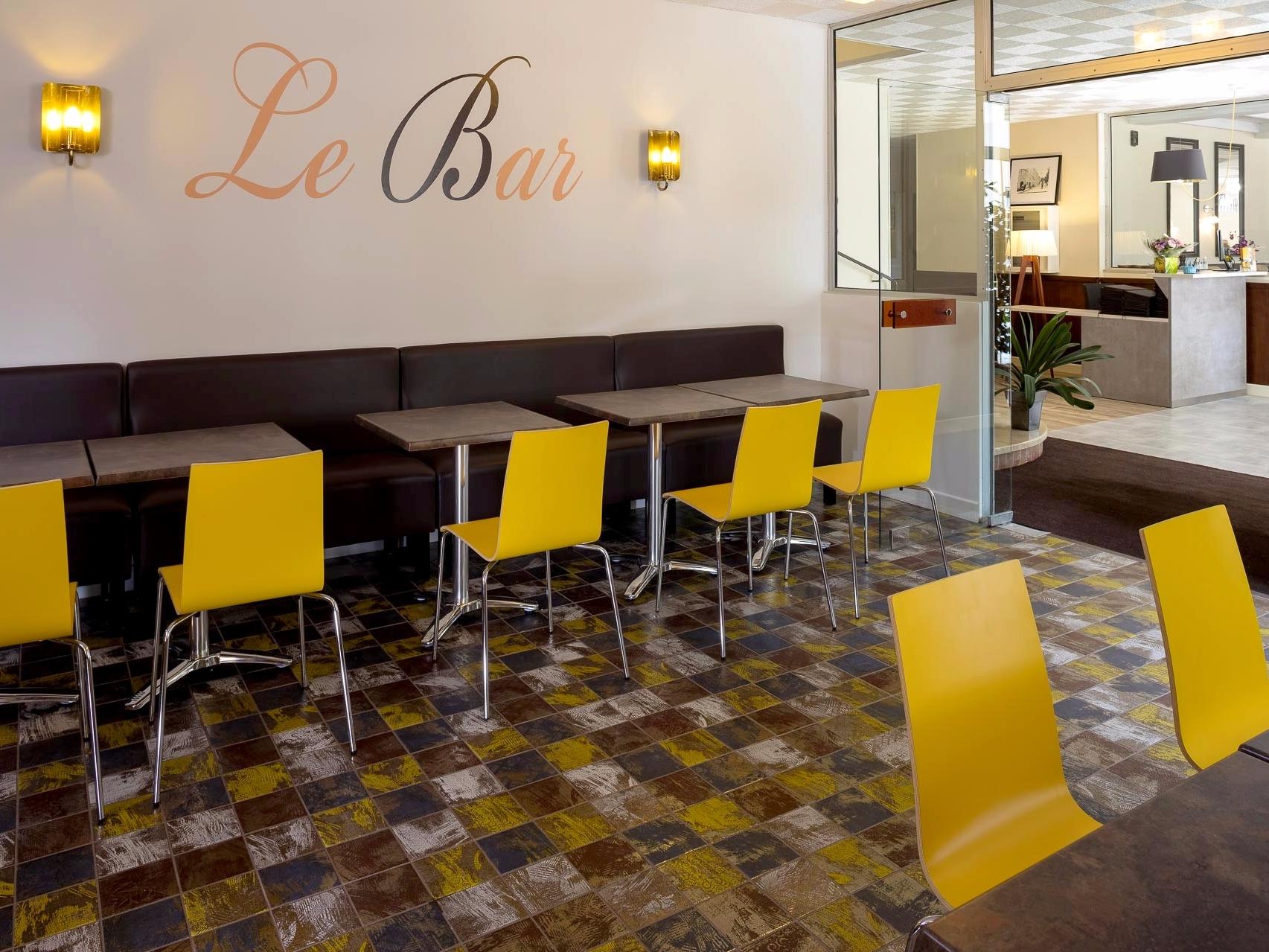 HOTEL LES CEDRES 25/33