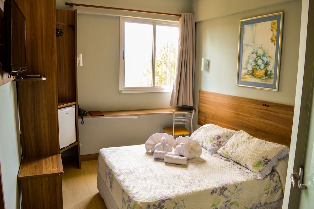 Sky Valle Hotel 24/72