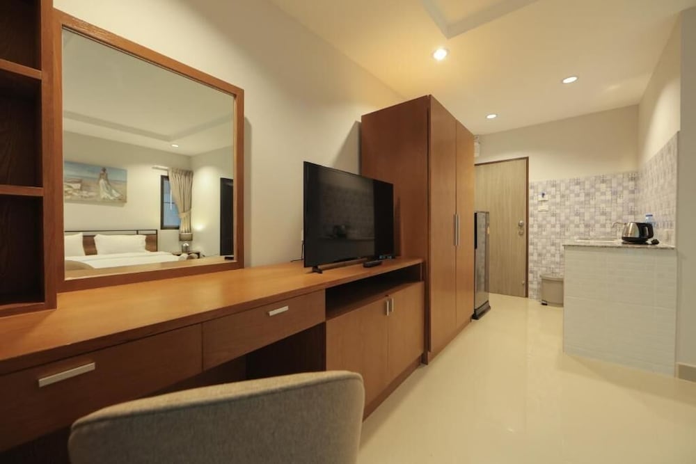 Nalanta Pattaya Hotel 27/29