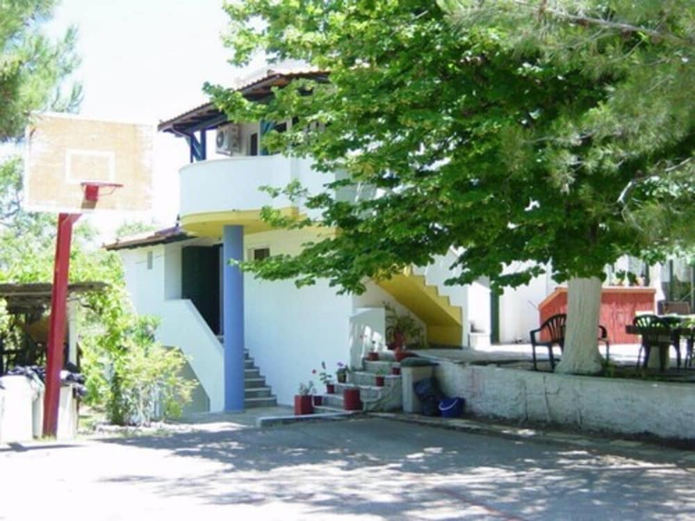 Blue Bay Beach Hotel 29/50