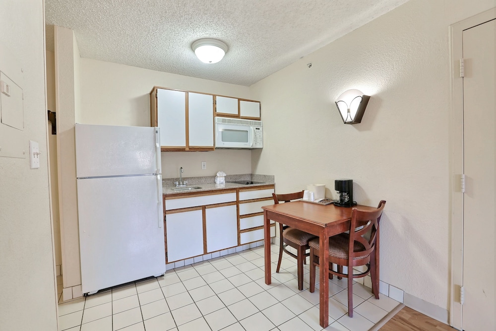 Studio6 Plano, TX - Dallas - Plano Medical Center 41/60