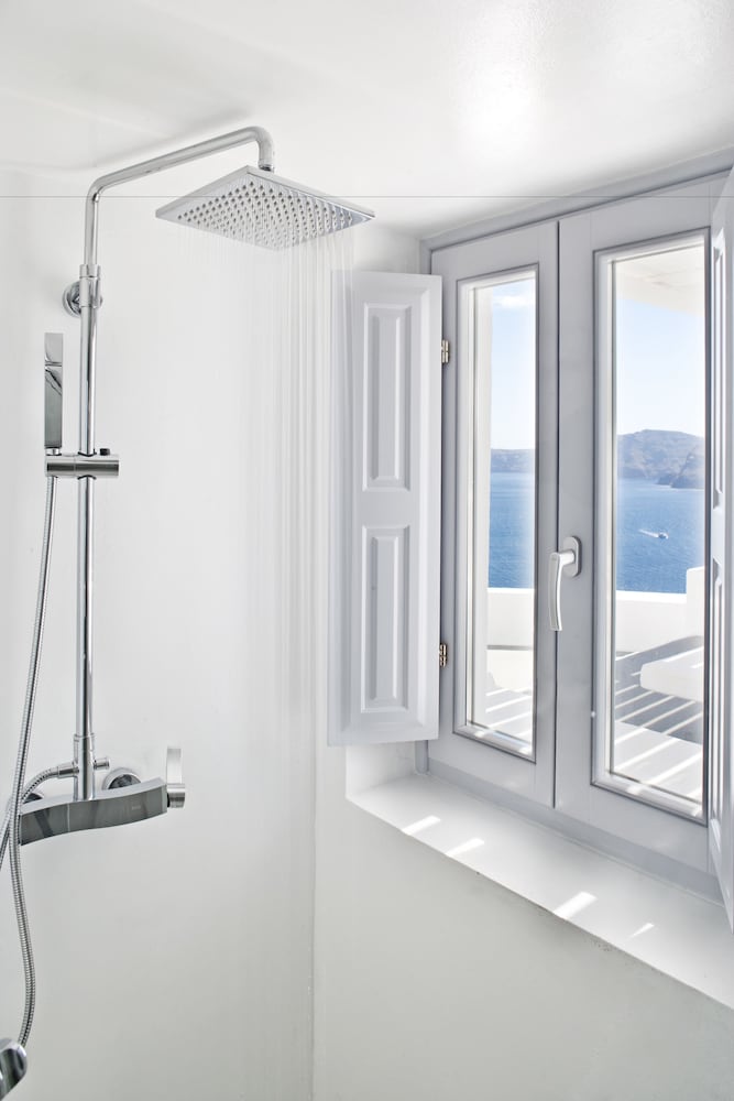 Villaki Oia 31/58