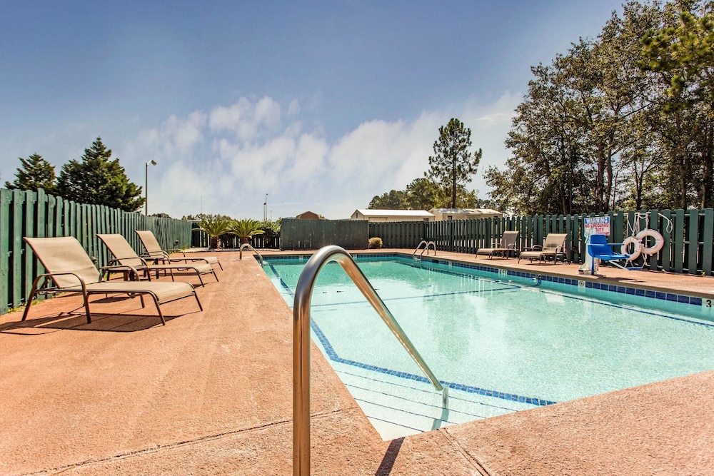 Quality Inn And Suites Vidalia 19/31