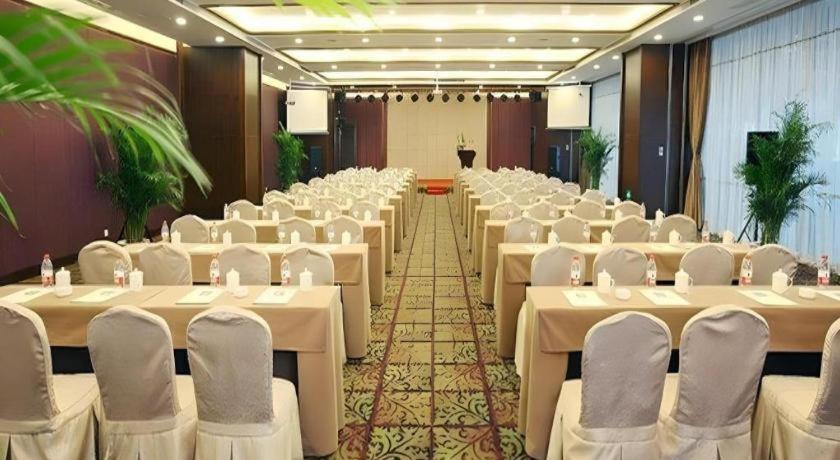 Merchant Marco Garden Hotel 37/45