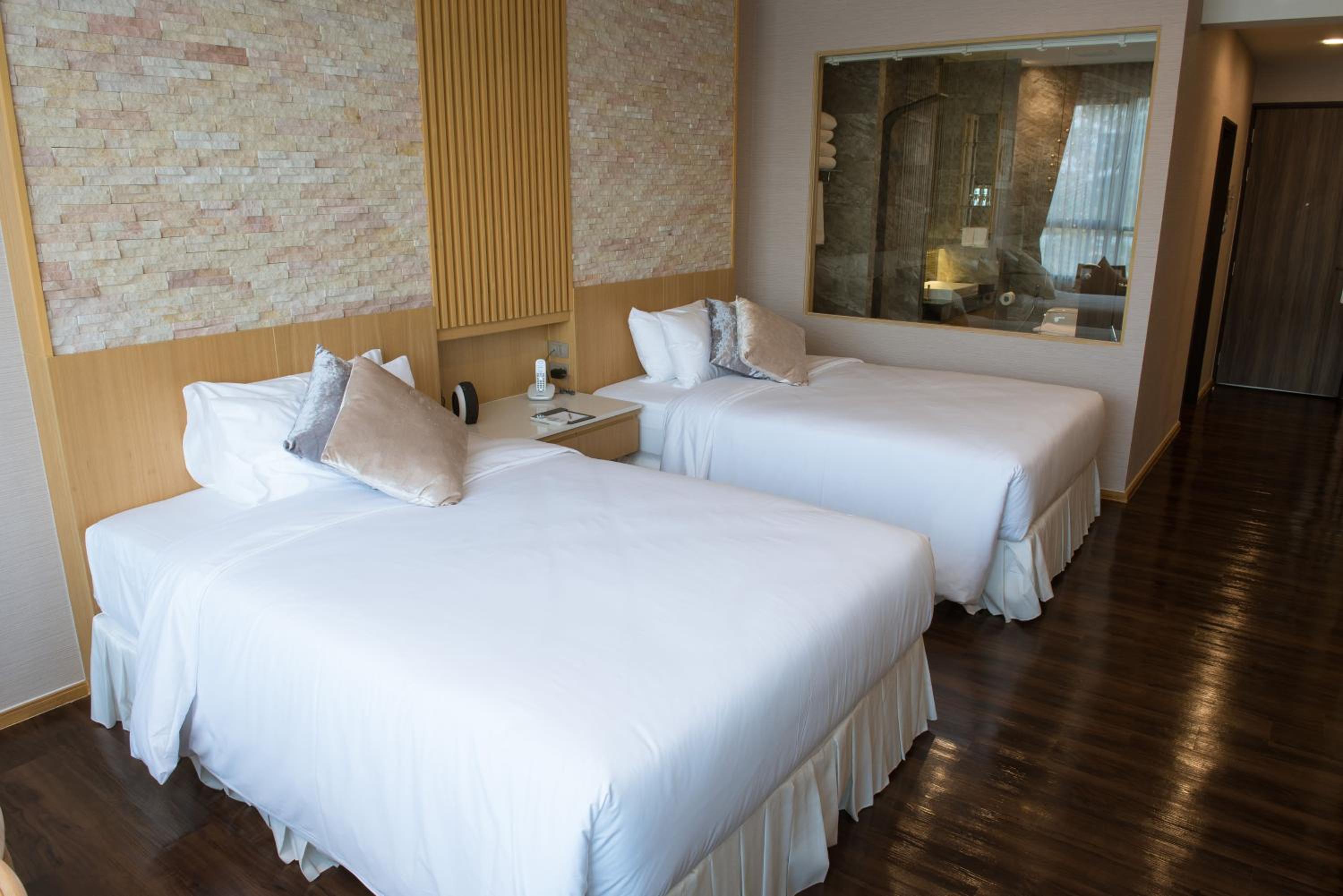 غرفة ديلوكس بسريرين منفصلين، North Hill City Resort 7/10