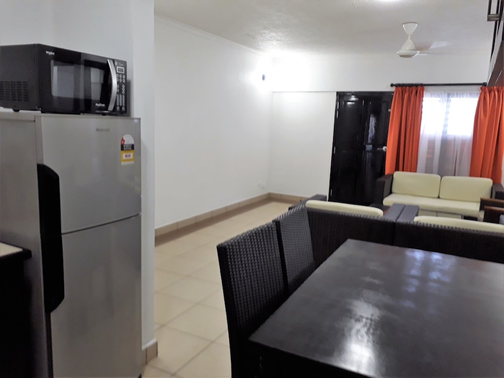 Suva Motor Inn 9/50