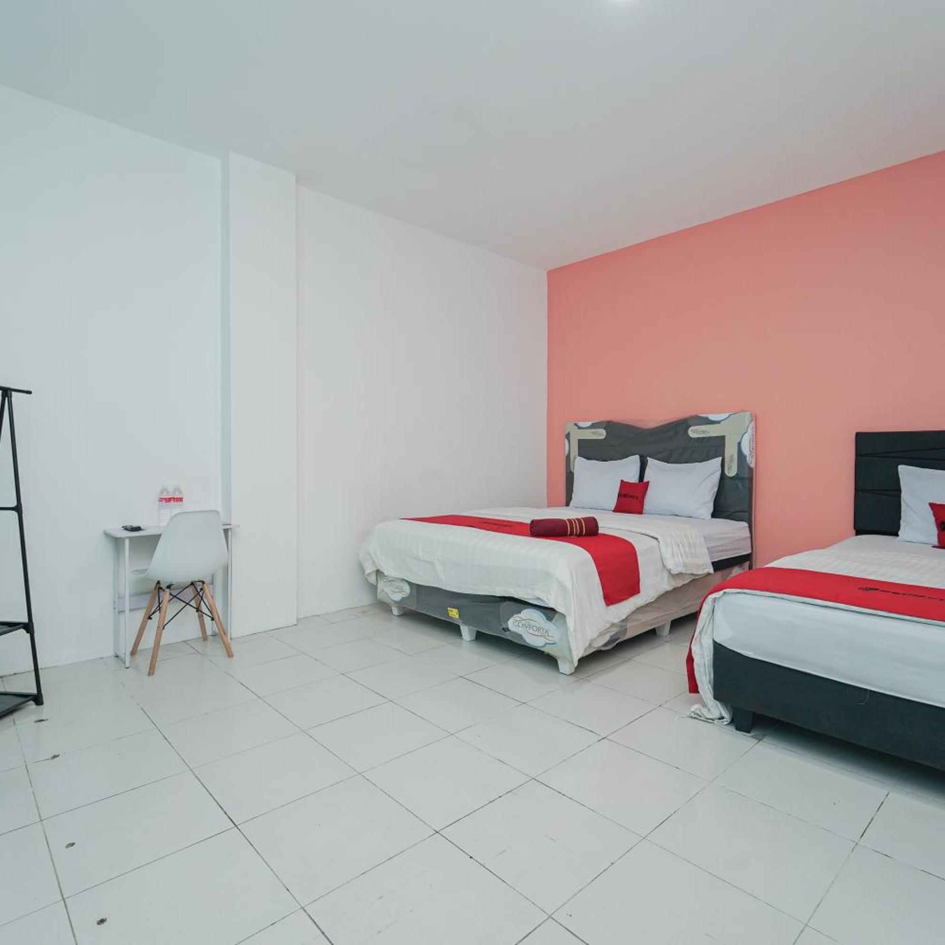 RedDoorz at MN One Residence 25/43