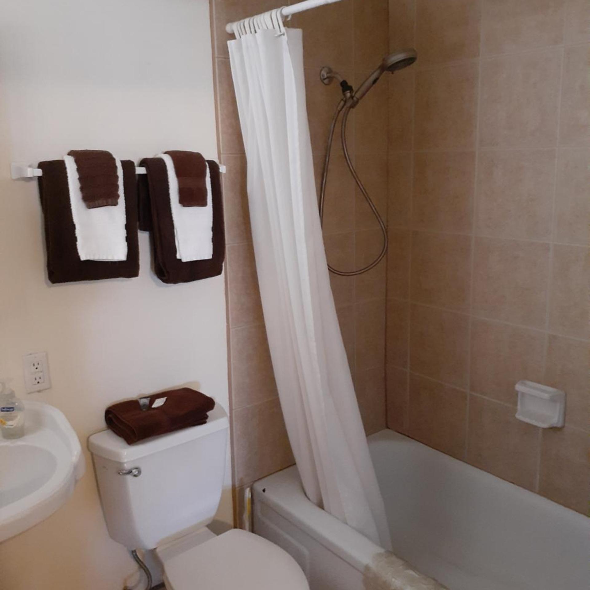 Stagecoach Suites 49/50