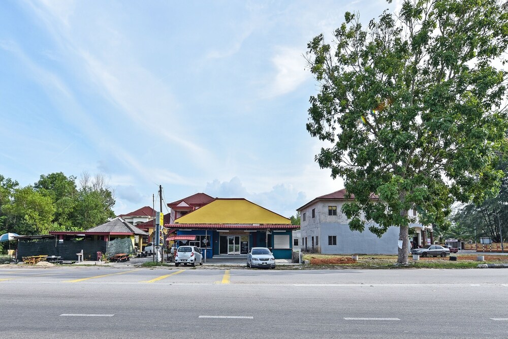 Hotel O Zn Mix Homestay & Roomstay in Raja (Terengganu)