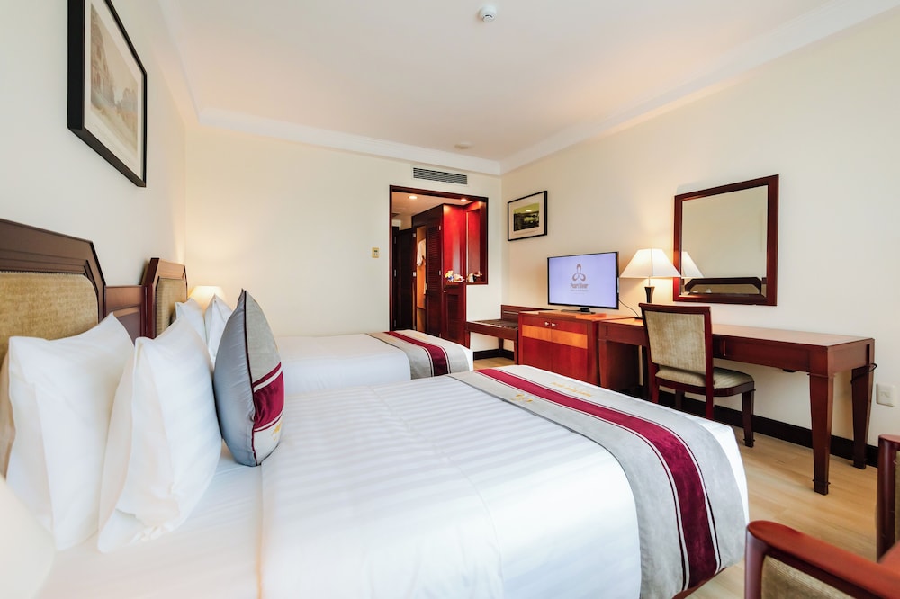 SUPERIOR, TWIN BEDS