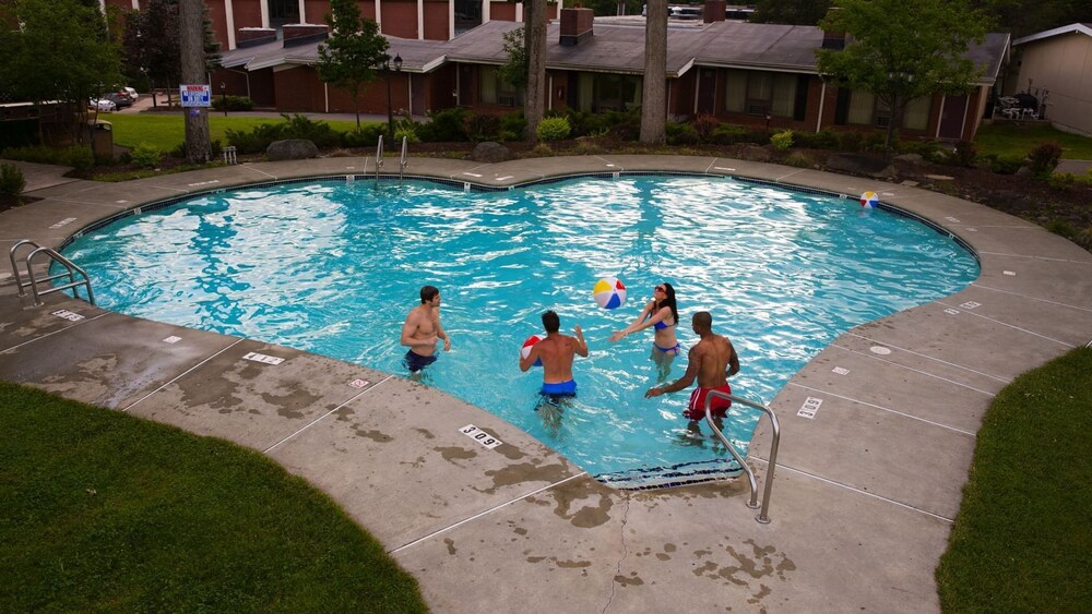 Cove Haven Resort 44/50