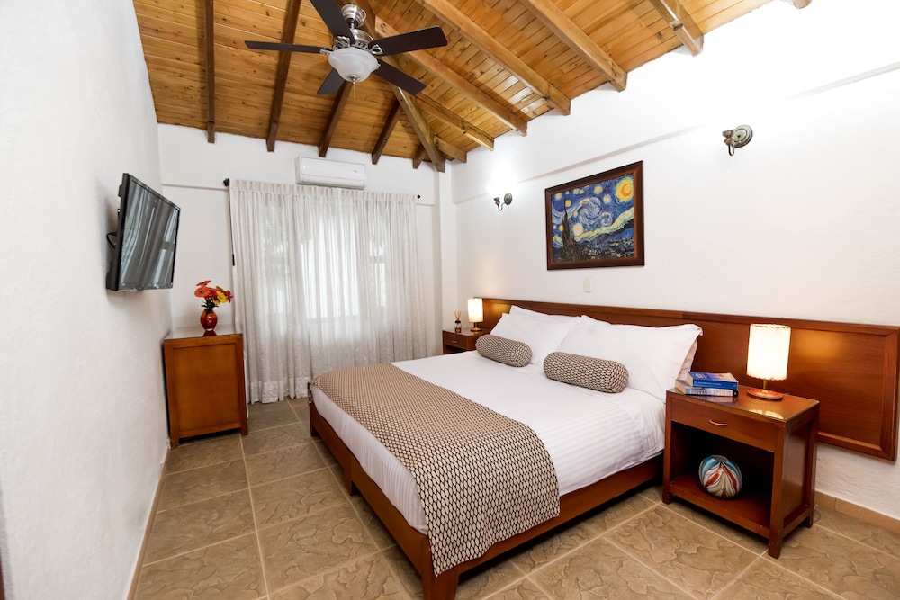 LA CAMPANA HOTEL BOUTIQUE 20/64