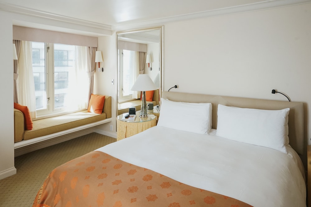 STOCKTON, KING BED