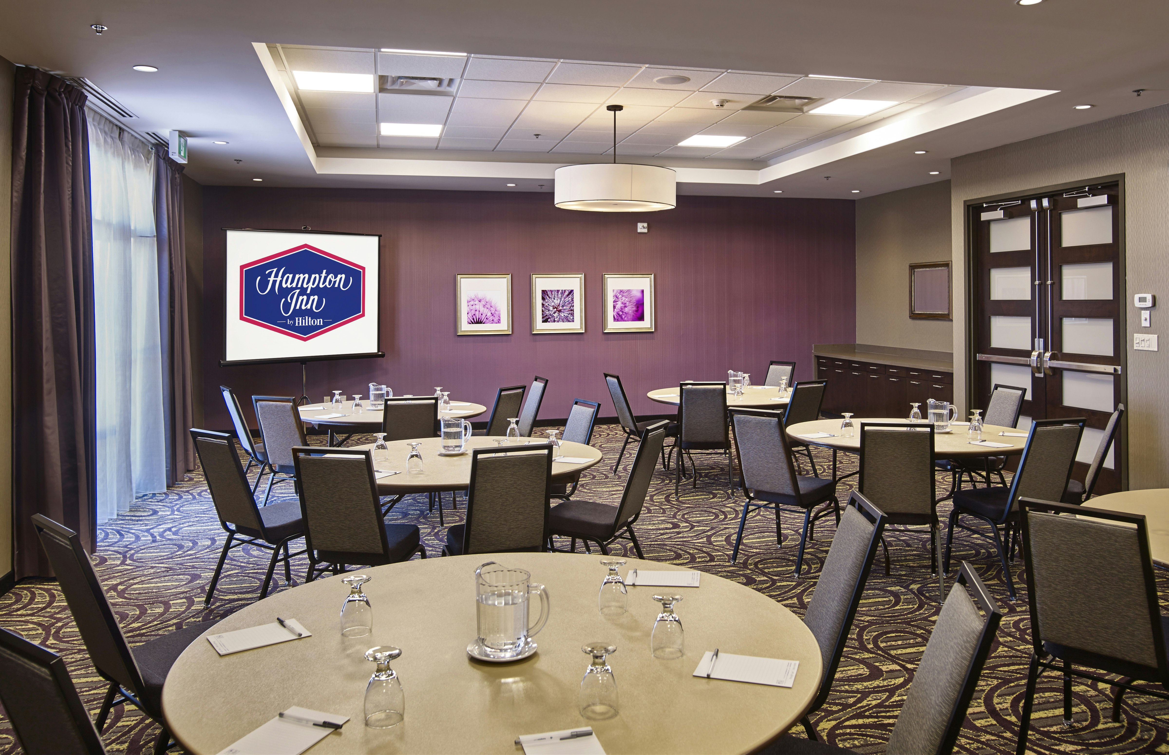 Hampton Inn By Hilton Timmins 13/17