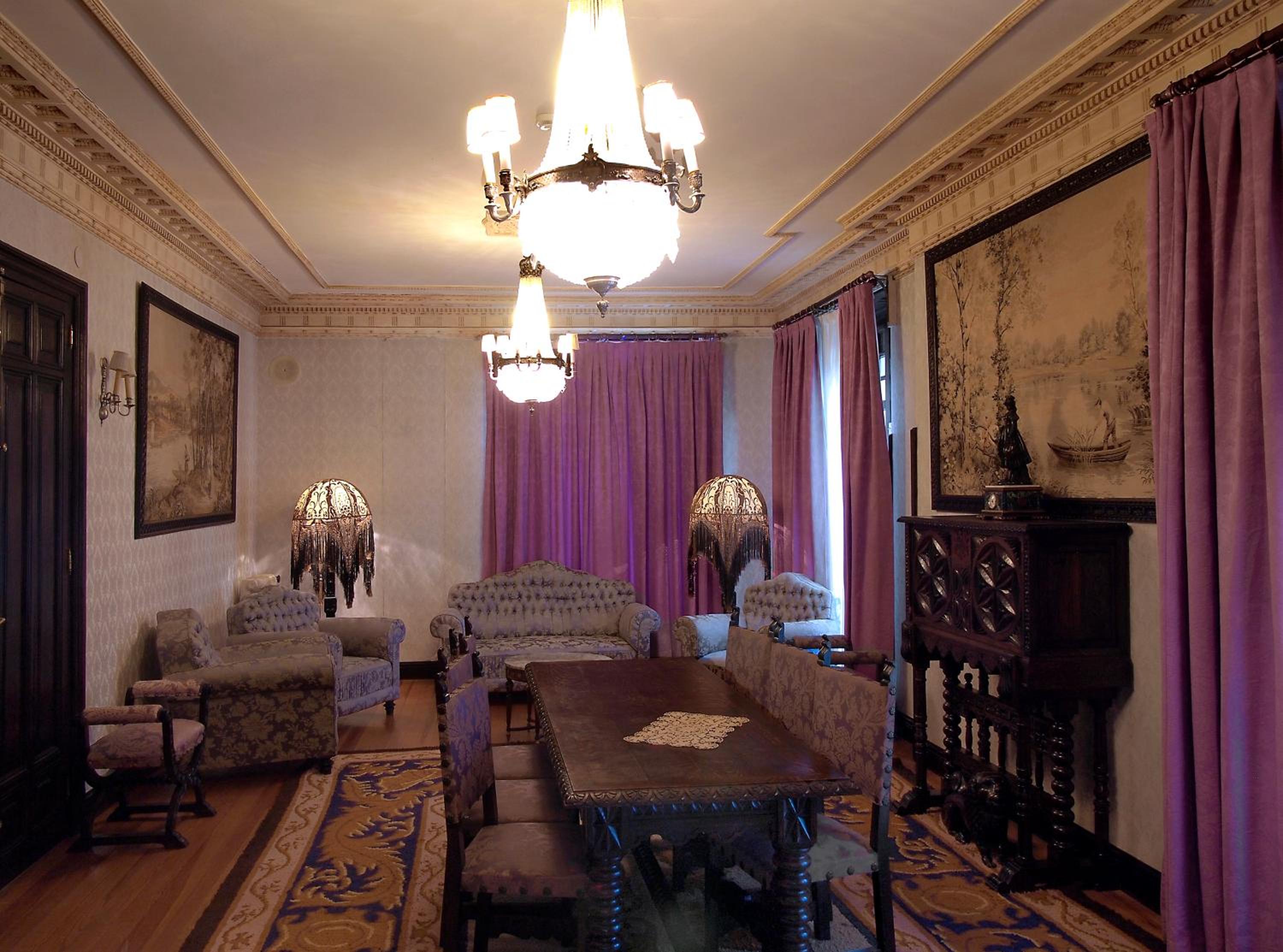 Palacio Arias 25/38