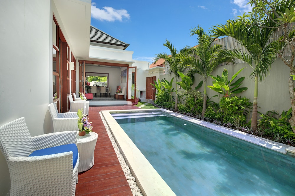 Villa Bali Asri 67/73
