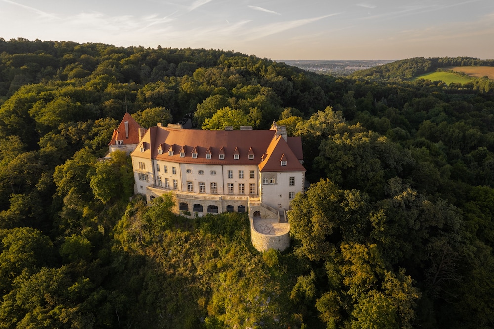 Zinar Castle 4/57