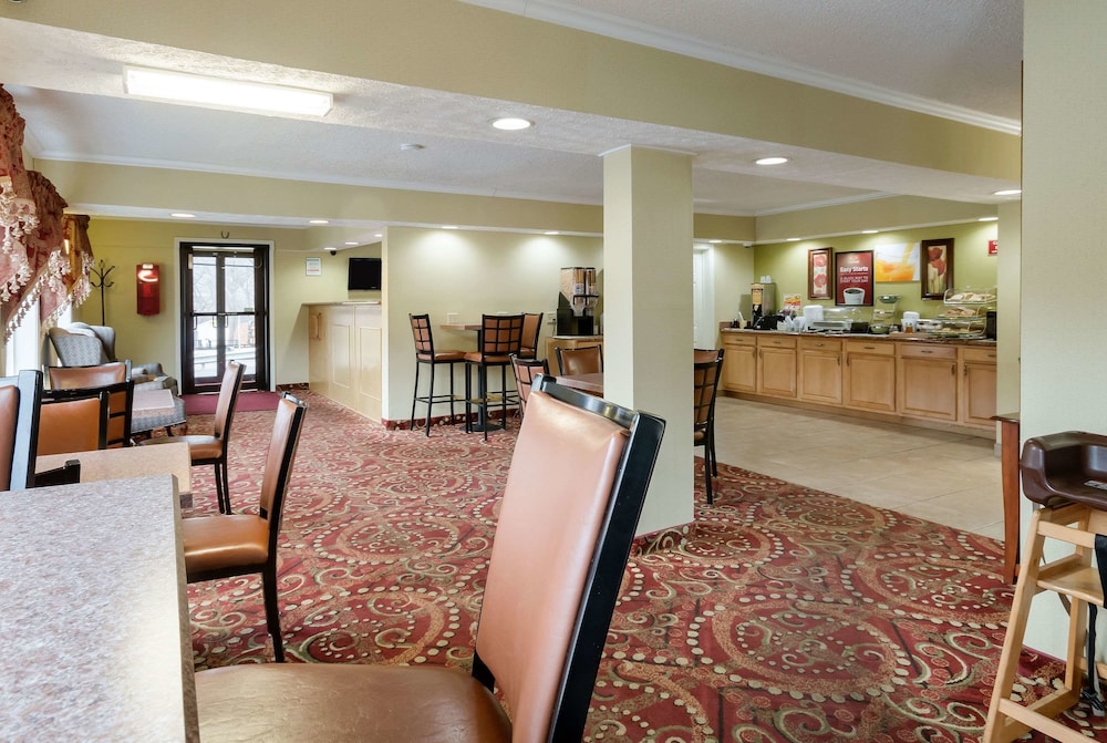 Econo Lodge Huntington - Barboursville University Area 29/34