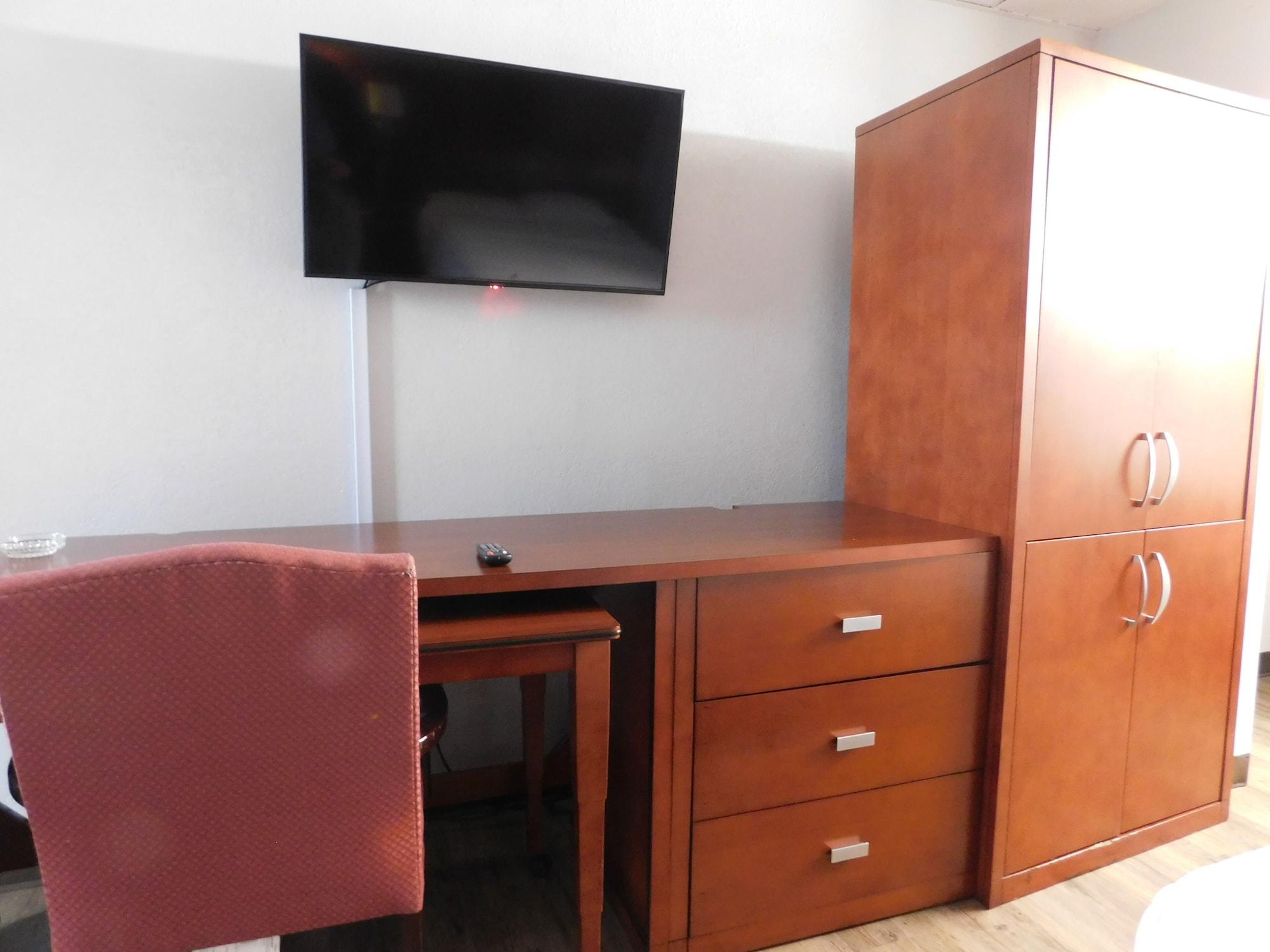 Park View Inn 7/19