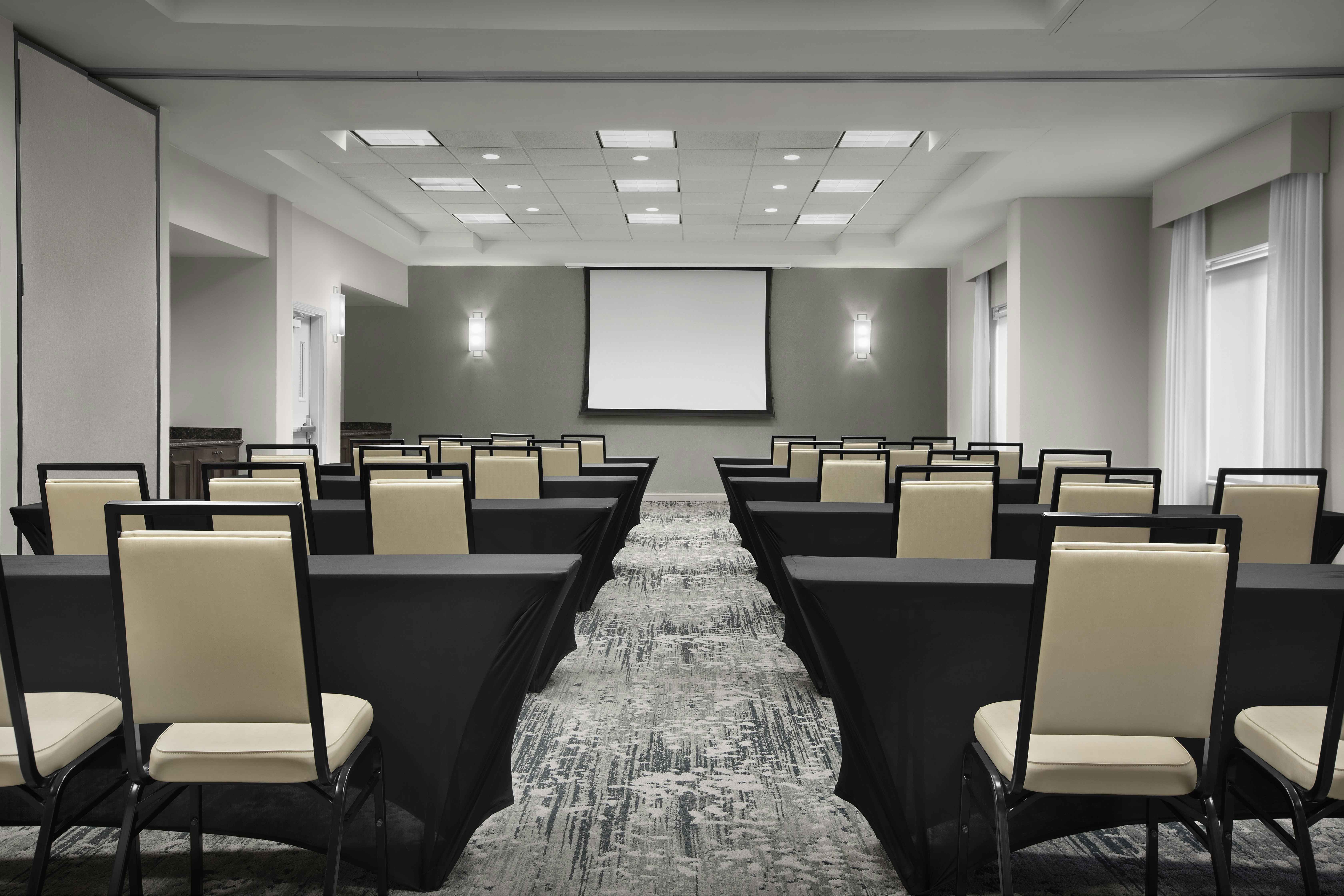 Hilton Garden Inn Denver Highlands Ranch 46/52