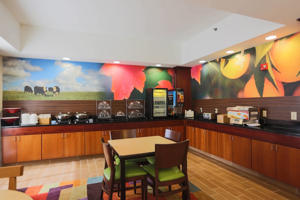 Comfort Inn & Suites Berea, KY 28/40