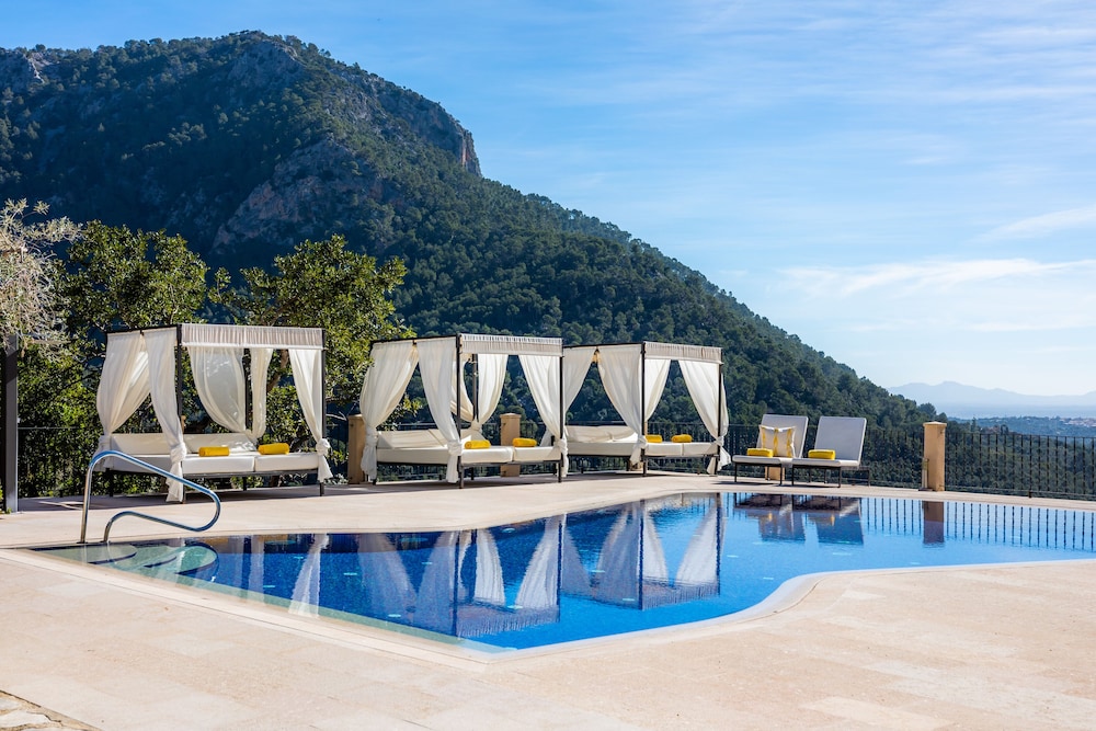 FINCA HOTEL ALBELLONS PARC NATURAL 61/70