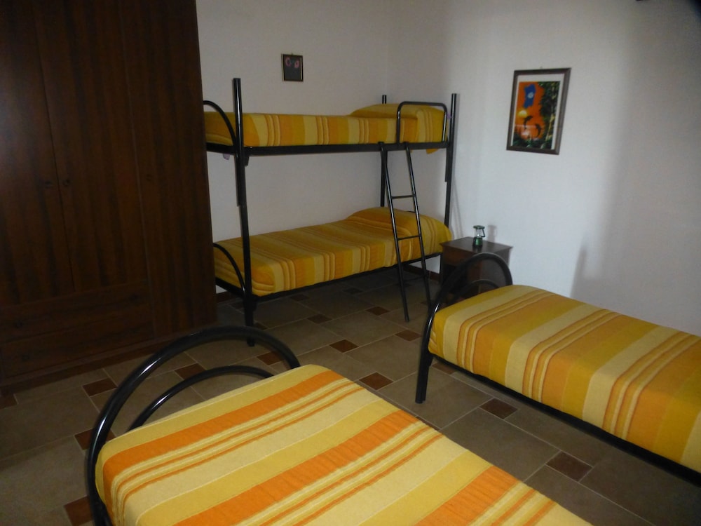 Agriturismo Comino Alto 25/50
