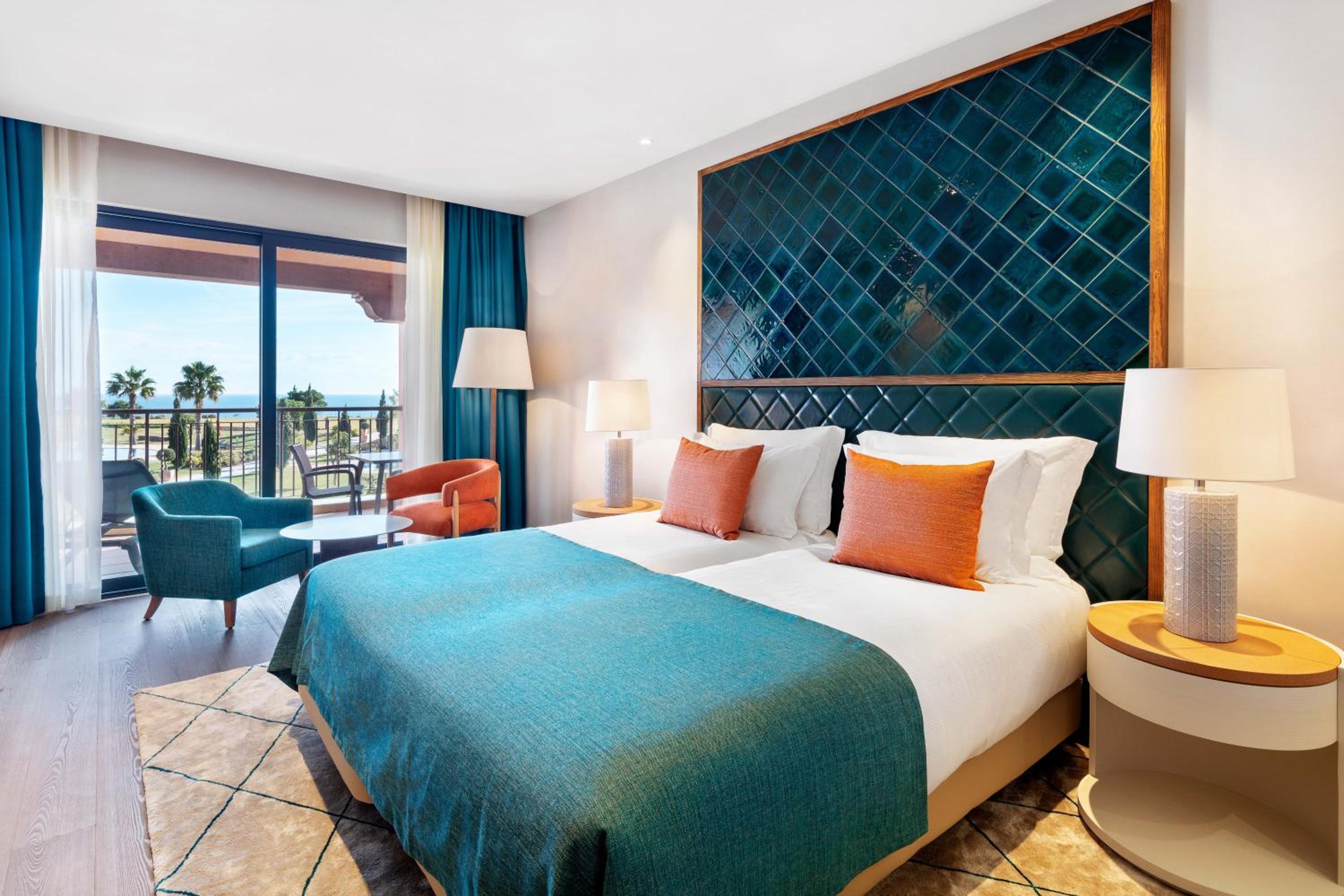 Pool, Double Bed
