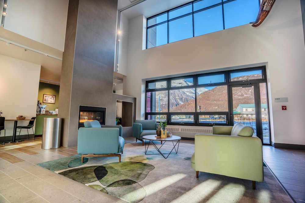 Chugach Naswik Suites 12/14