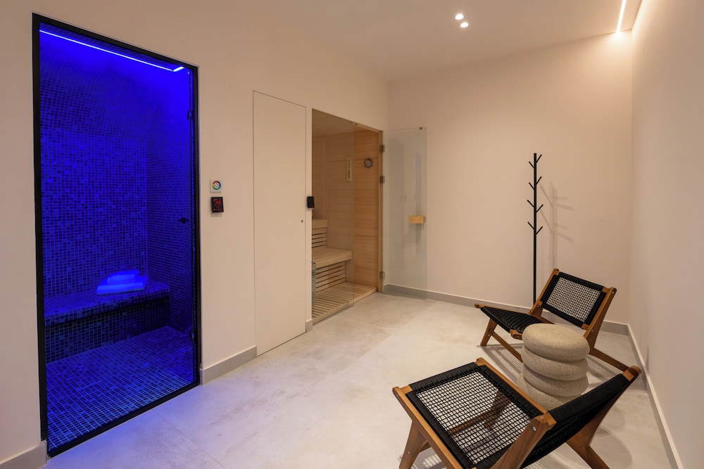 Scala Boutique Hotel & Suites 26/50