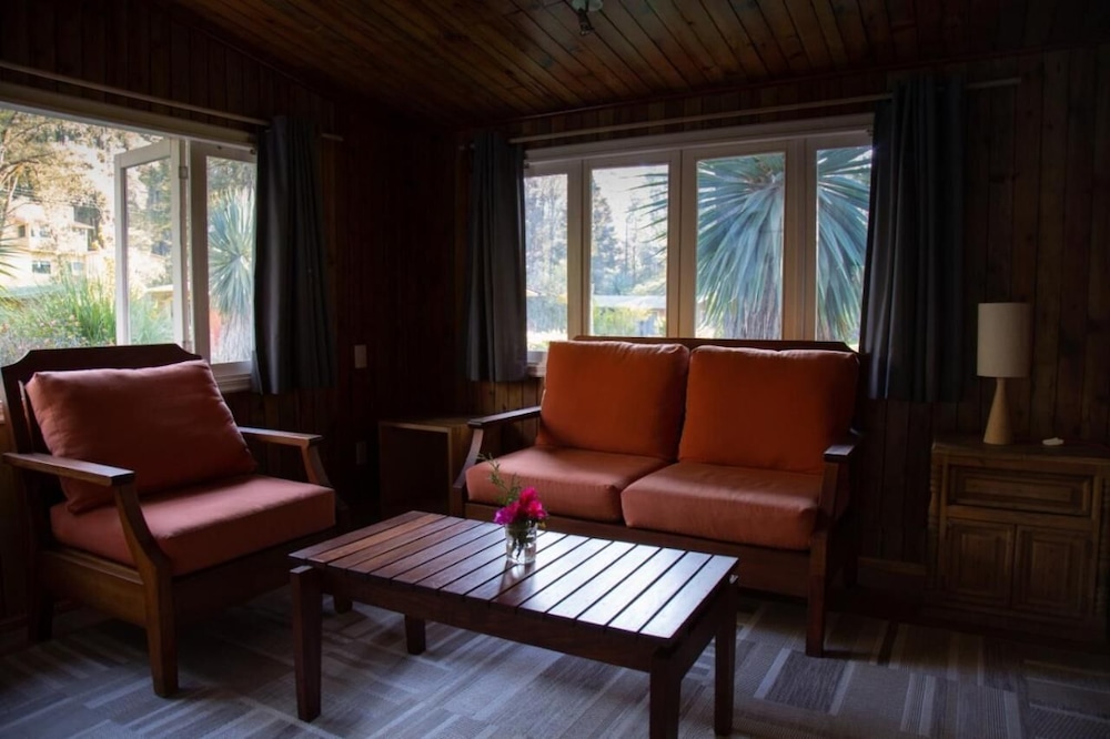 Hotel Rancho Viejo 24/48
