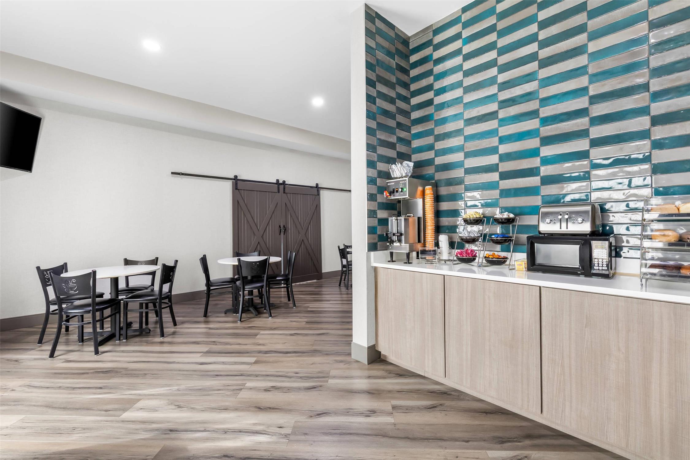 Brentwood Suites Nashville, an Ascend Collection Hotel 26/30