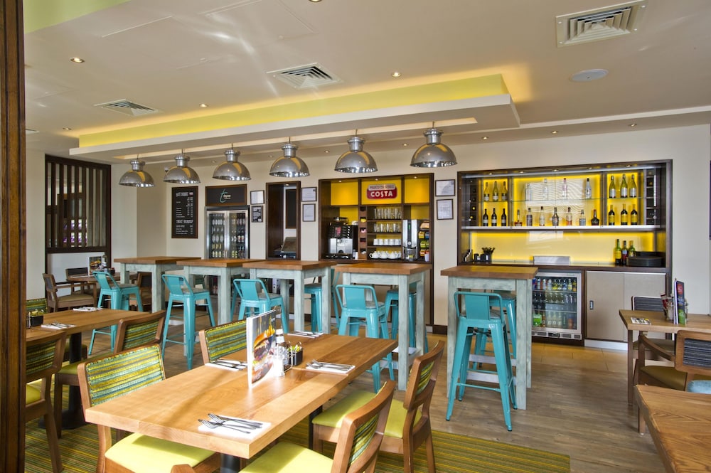 Premier Inn Perth City Centre 39/55