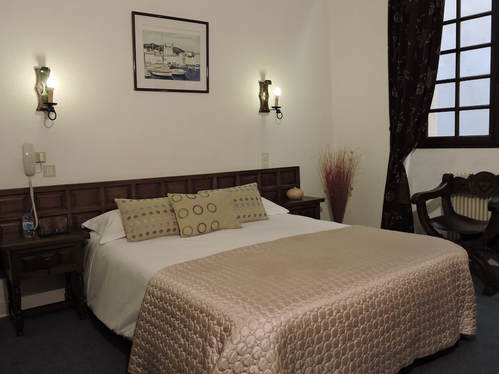 Hotel de La Loge 6/58