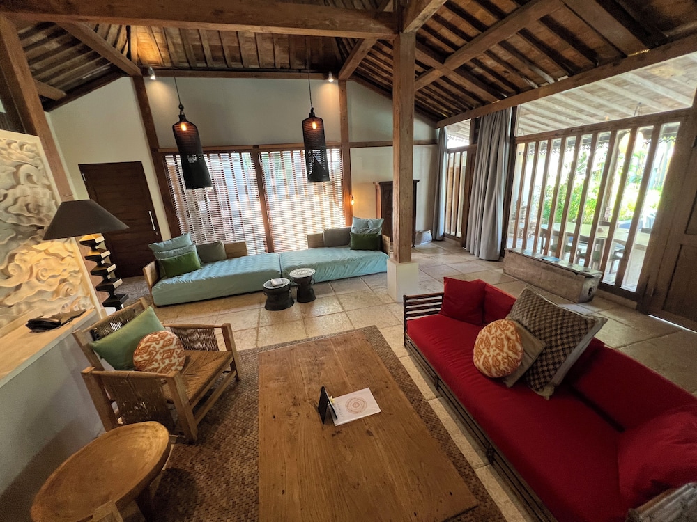 The Purist Villas And Spa 56/78