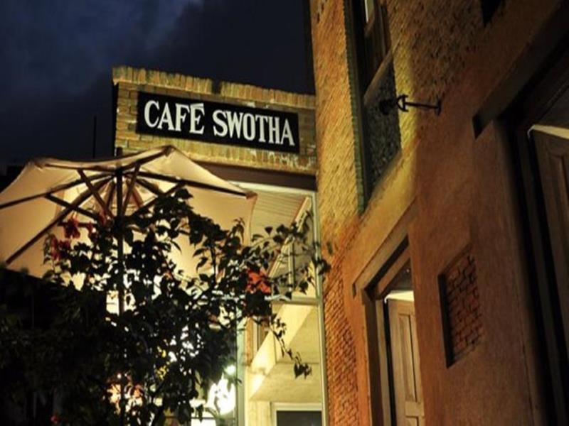 Traditional Homes - Swotha 13/49