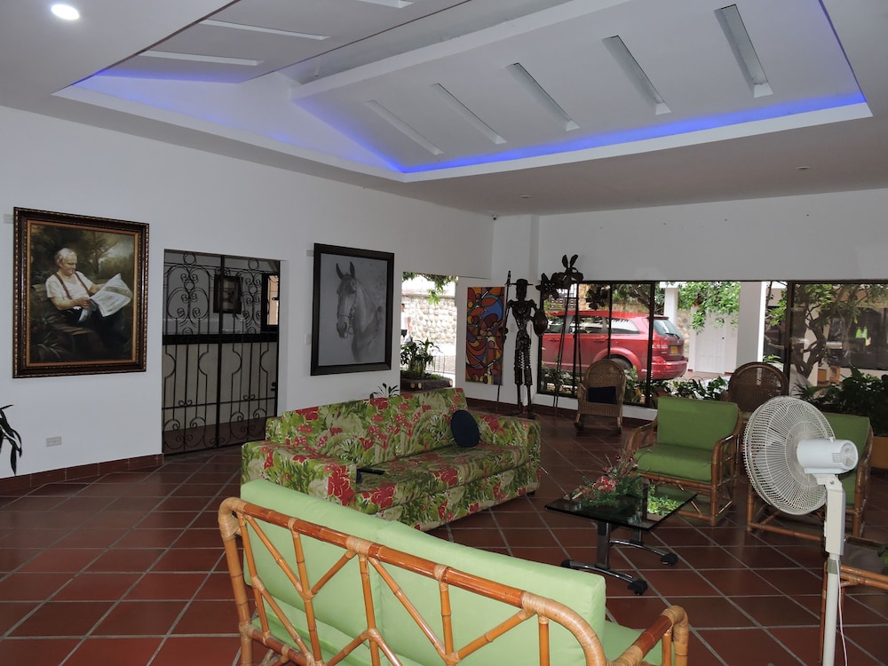 Hotel Melgar Villa Valeria 32/50