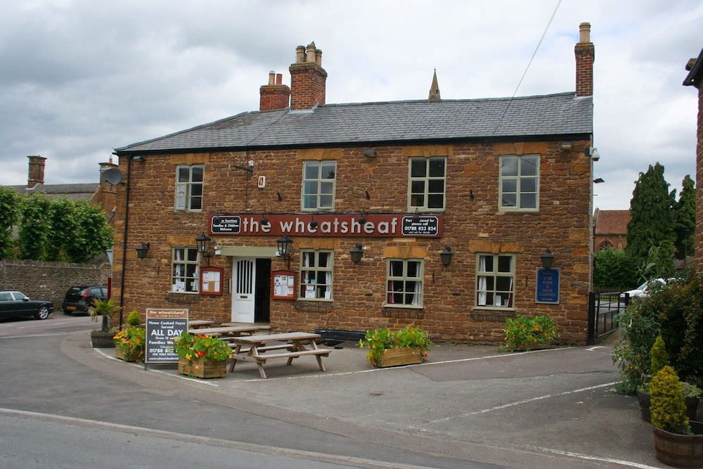 The Wheatsheaf 3/53