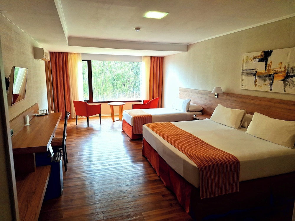 Xelena Hotel and Suites 11/49