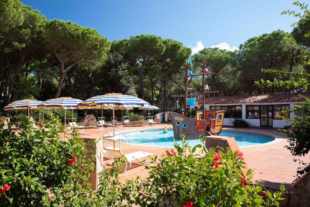Tirreno Resort 41/44