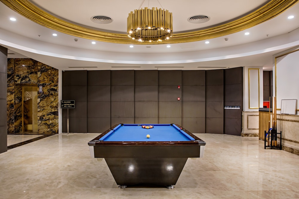 Wyndham Danang Golden Bay 25/50
