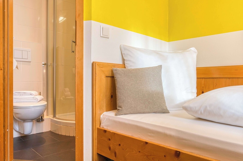 غرفة قياسية بسرير مزدوج، Centro Hotel Sautter 5/5