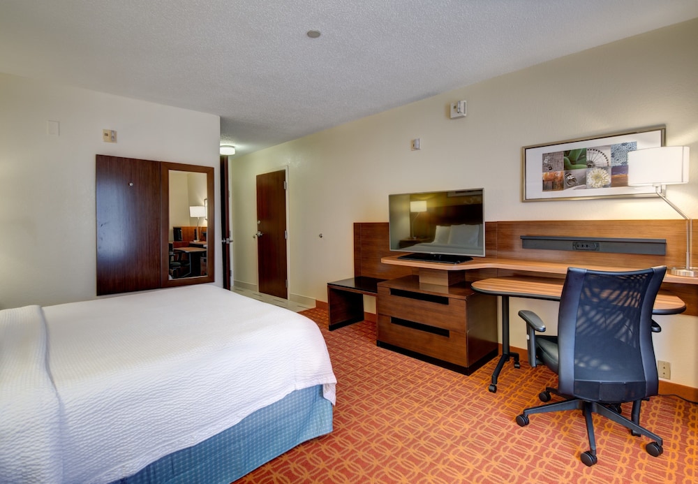 Fairfield Inn Potomac Mills 21/47
