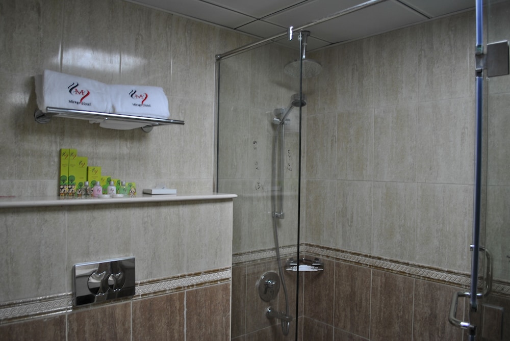 MIRAGE HOTEL AL AQAH 34/35