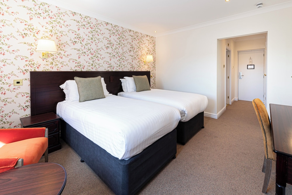 غرفة كلاسيكية بسرير كينج يُسمح فيها بالحيوانات الأليفة، Lake District Castle Inn 5/7