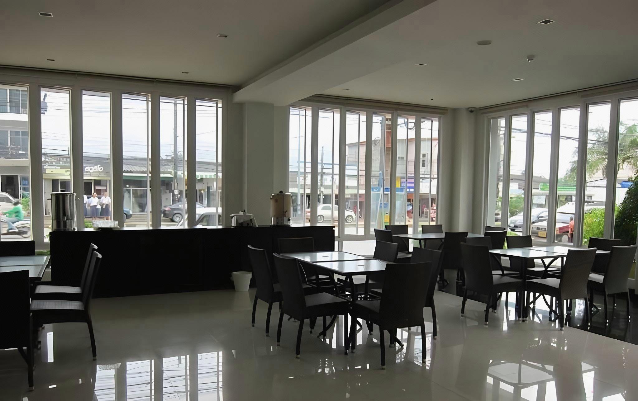 The White Pearl Hotel 23/32