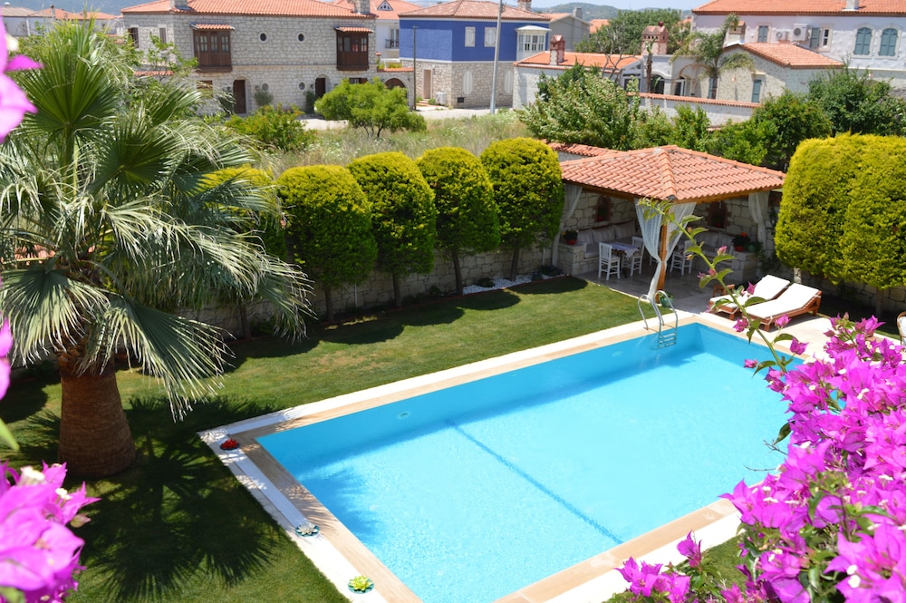 Villa Fora Hotel 40/48